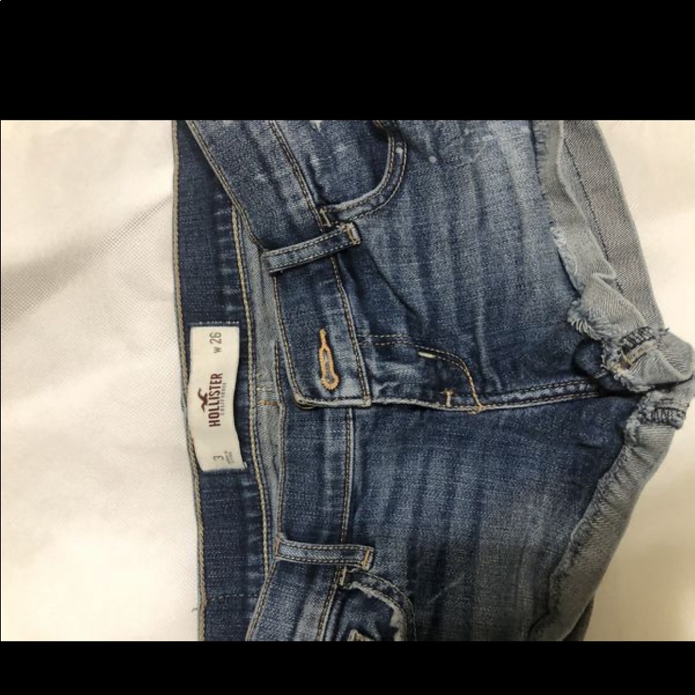 Women’s Hollister shorts